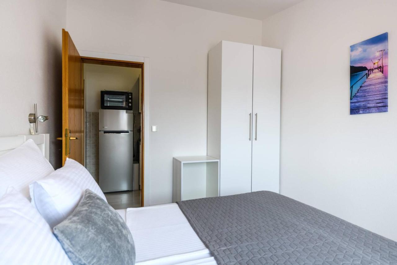 Apartments Somi 포레치 외부 사진