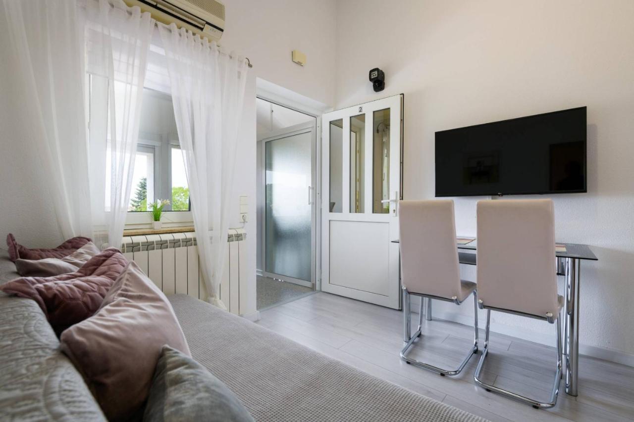 Apartments Somi 포레치 외부 사진
