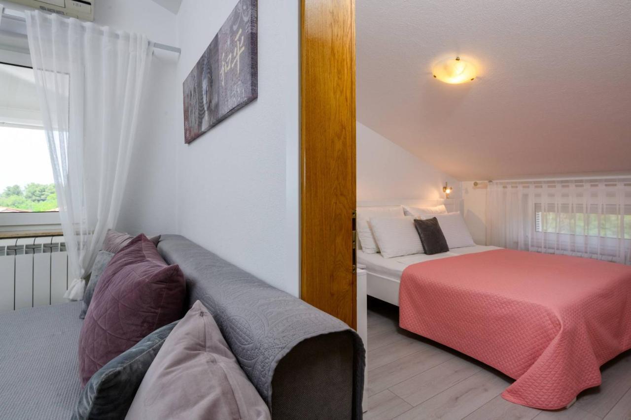 Apartments Somi 포레치 외부 사진